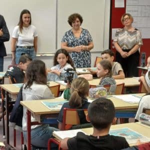 élèves école jésuite saint mauront marseille rencontre avec pape françois 2